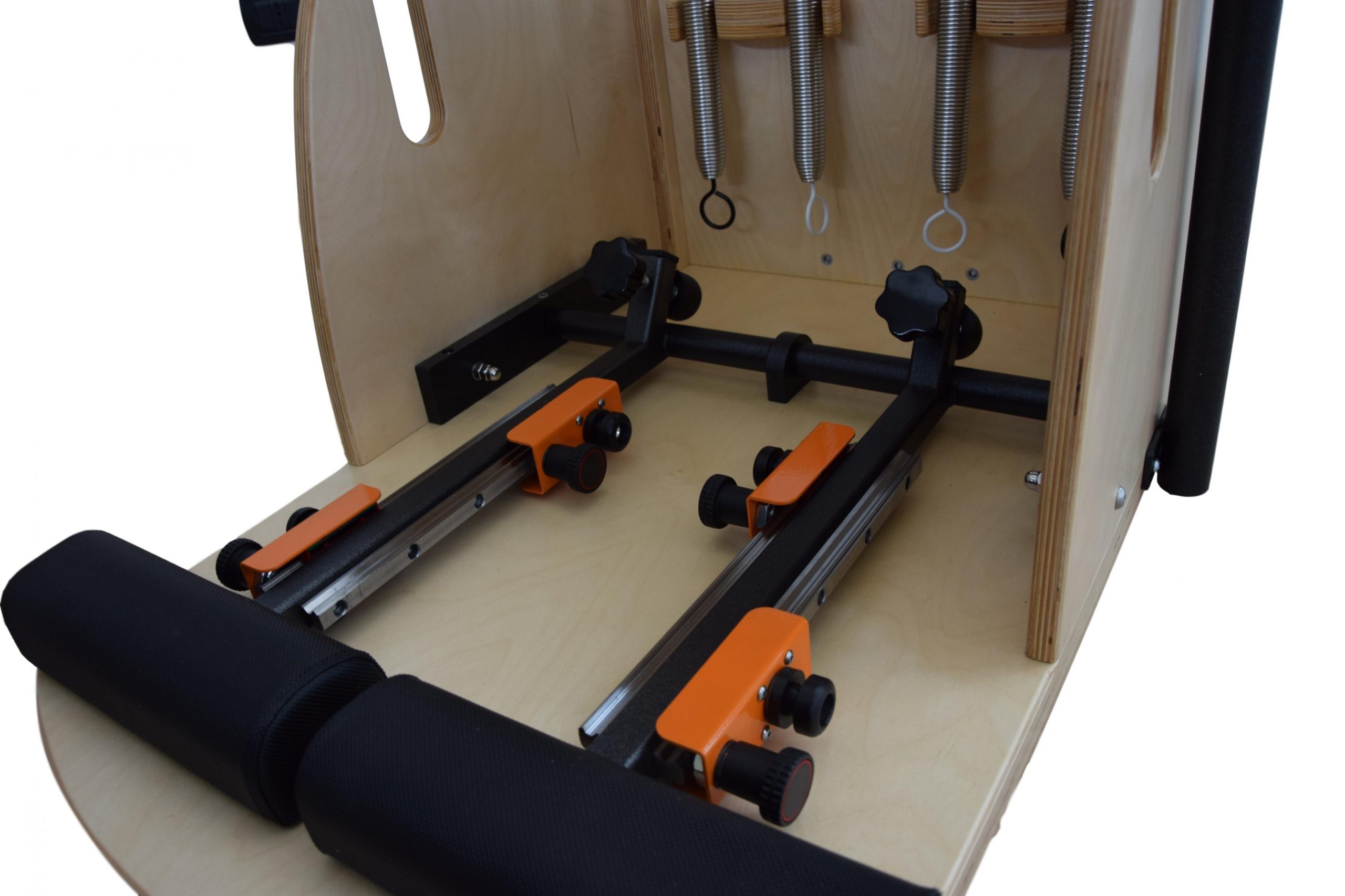 attrezzi pilates, fornitura palestre, fornitura pilates, luca versari, pilatesfactory